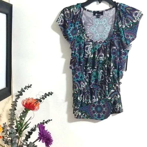 AB STUDIOS NWT ASYMMETRICAL PAISLEY TOP SIZE SMALL - Picture 1 of 12